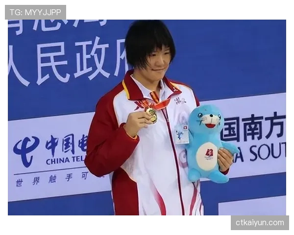 叶诗文训练完回家还要自己煮饭？